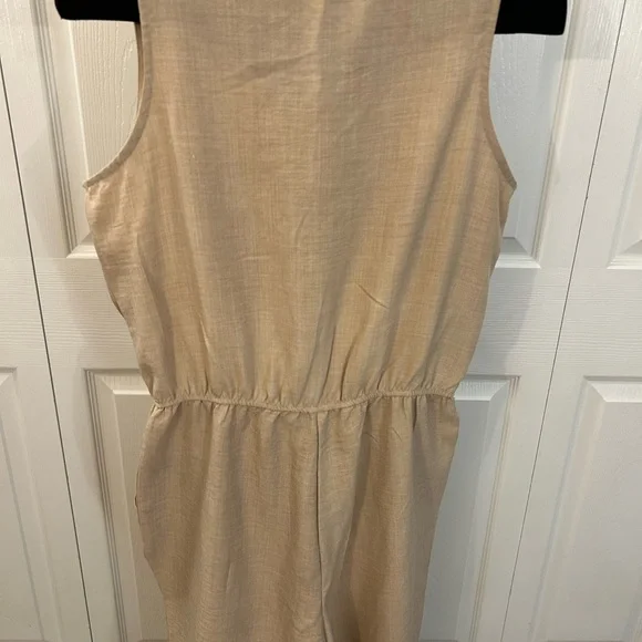 Ci Sono Classy Jumpsuit with pockets! Stretch band bottom - Picture 5 of 7